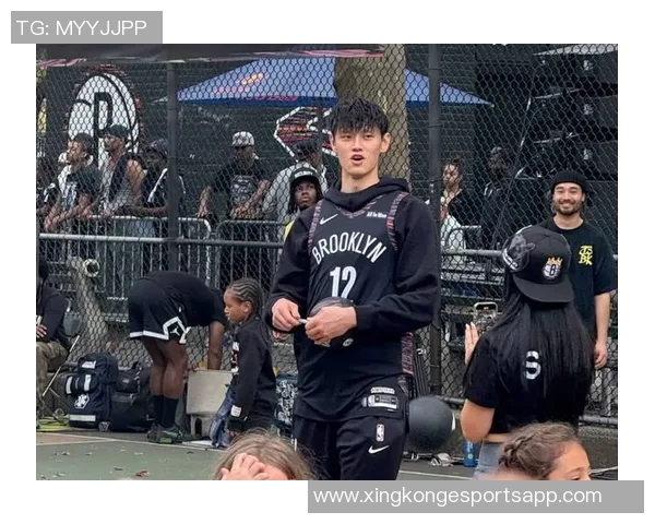 曾凡博中国赛期间亲签见面会收费1497元包含签名与合影机会 曾凡博中国赛期间亲签见面会收费1497元包含签名与合影机会