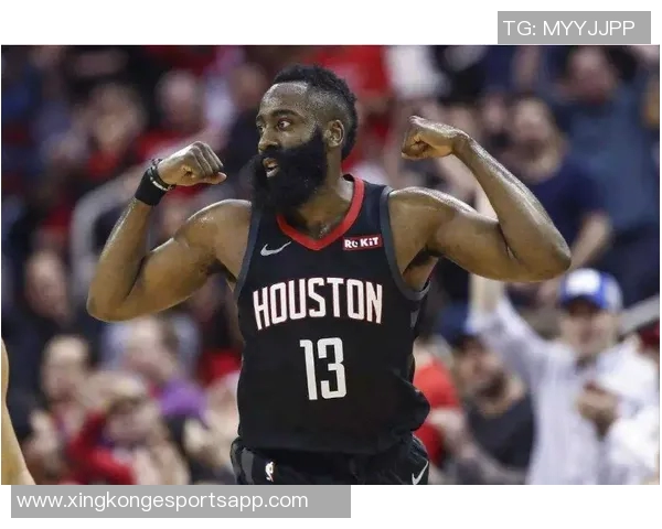 哈登成为NBA历史首位持有两个球队单场得分纪录的球员 哈登成为NBA历史首位持有两个球队单场得分纪录的球员