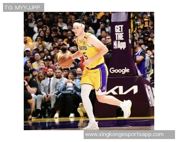 湖人是否该在里夫斯身价高峰时交易他火箭等球队或成最佳选择