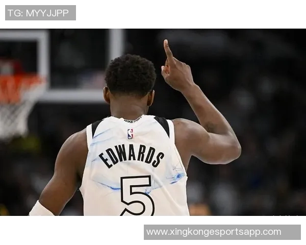 米德尔斯堡宣布爱德华兹离任狼队支付300万镑赔偿金完成交易