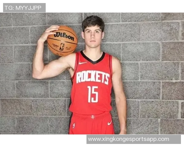 谢泼德谈球队定位与风格强调教练的指导作用与球员的自我发挥