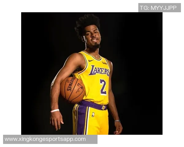 奎因职业生涯首个三双引关注专家称其为2025年NBA选秀最大遗珠 奎因职业生涯首个三双引关注专家称其为2025年NBA选秀最大遗珠