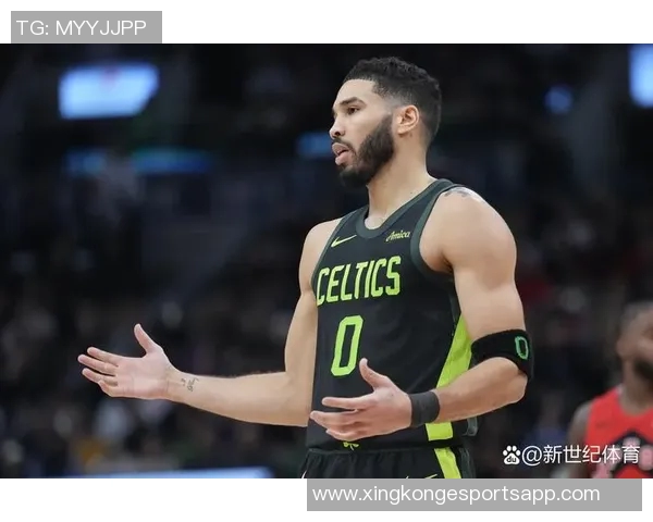 小托马斯谈塔图姆复出应慢慢来强调他是天生的竞争者